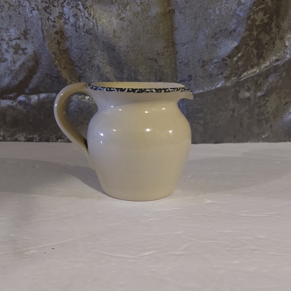 4" Handmade Stoneware Beige Water/Juice Pitcher With Floral Picture. Mad… - Picture 4 of 10